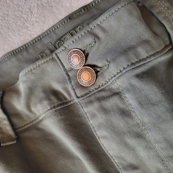 M Jeans by Maurices High Rise Women's Size XL Reg Olive Green Skinny - Picture 8 of 8